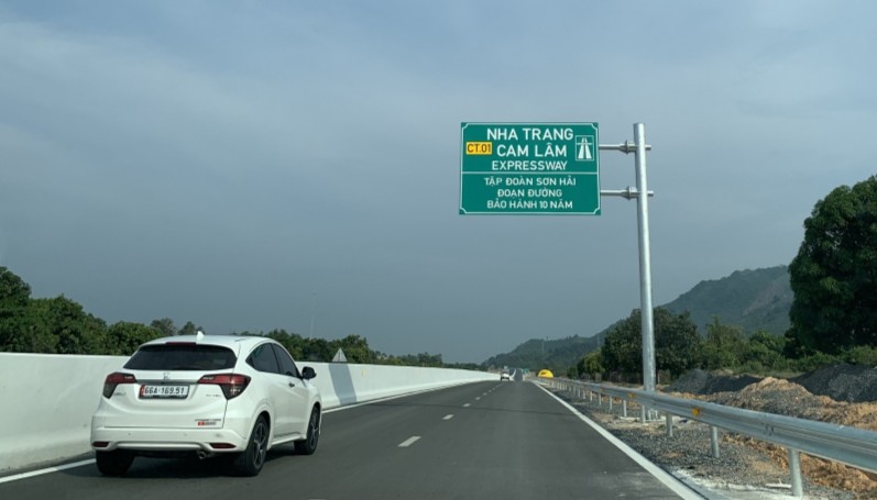 Cao tốc Nha Trang - Cam Lâm: Mức phí cao nhất 311.000 đồng mỗi lượt