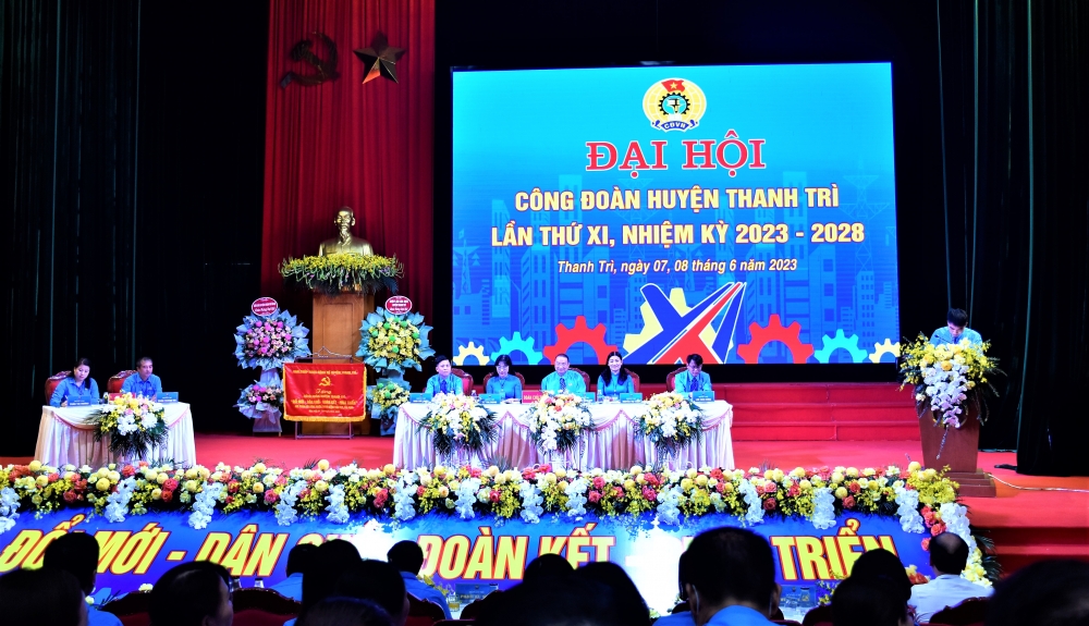 Khai mạc ngày làm việc thứ nhất Đại hội Công đoàn huyện Thanh Trì lần thứ XI