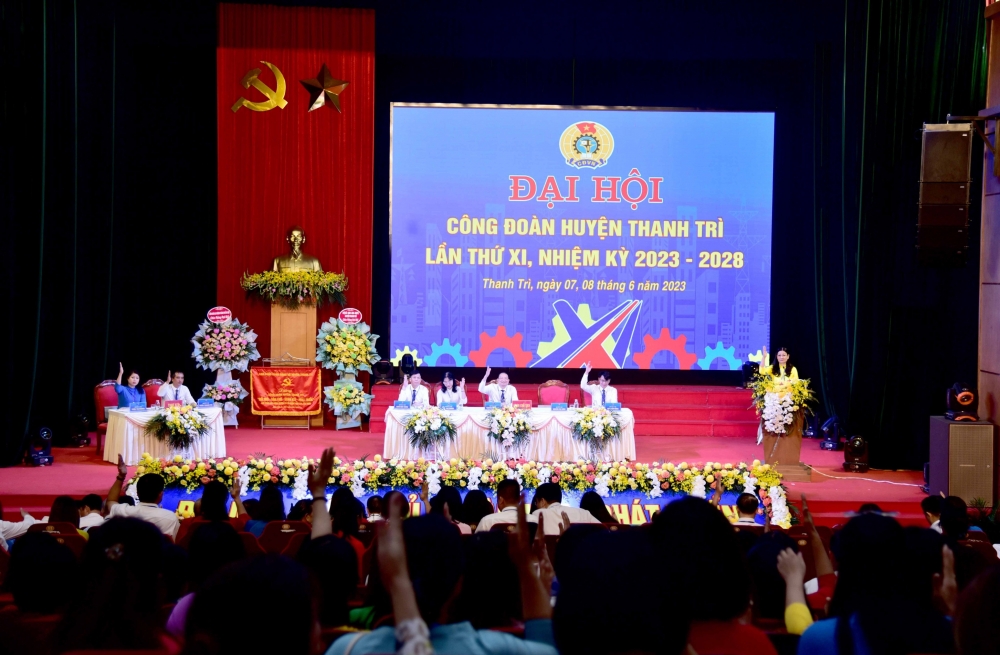 Công đoàn huyện Thanh Trì: Quyết tâm thực hiện thắng lợi Nghị quyết Đại hội lần thứ XI