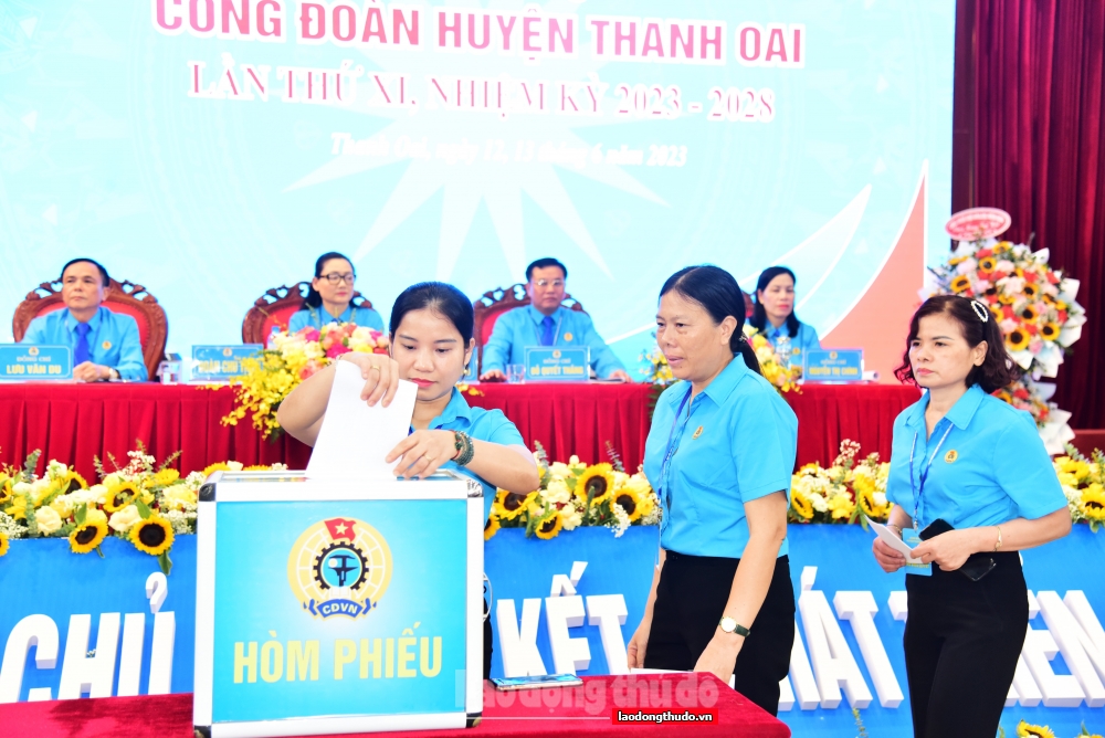 17 đồng chí trúng cử Ban Chấp hành Công đoàn huyện Thanh Oai khóa XI