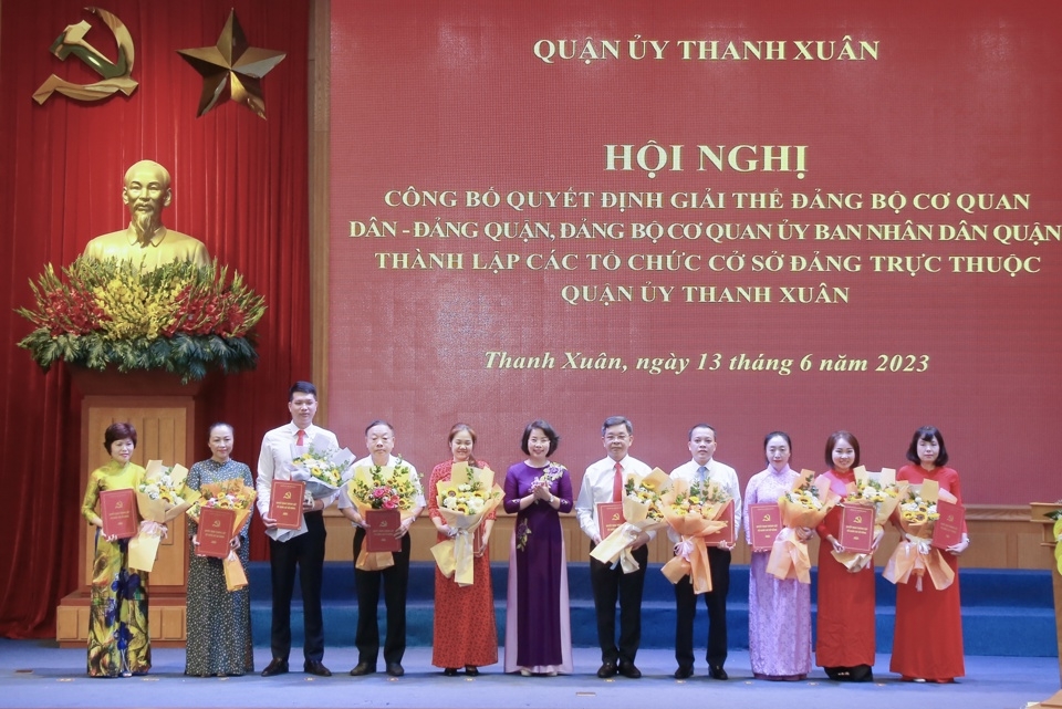 Quận ủy Thanh Xuân thành lập 31 chi bộ cơ sở trực thuộc