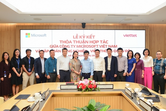 Viettel hợp tác cùng Microsoft nâng cao năng lực ứng dụng Cloud và AI tại Việt Nam