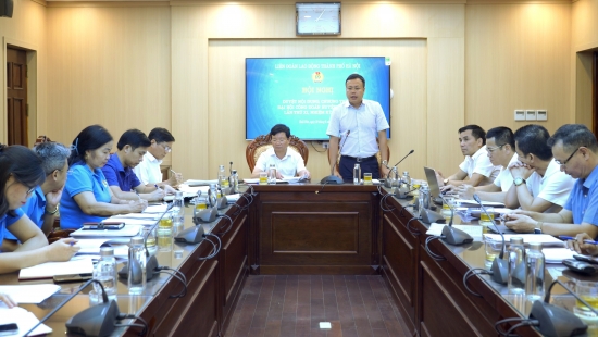 Lãnh đạo LĐLĐ thành phố Hà Nội duyệt chương trình Đại hội Công đoàn huyện Hoài Đức
