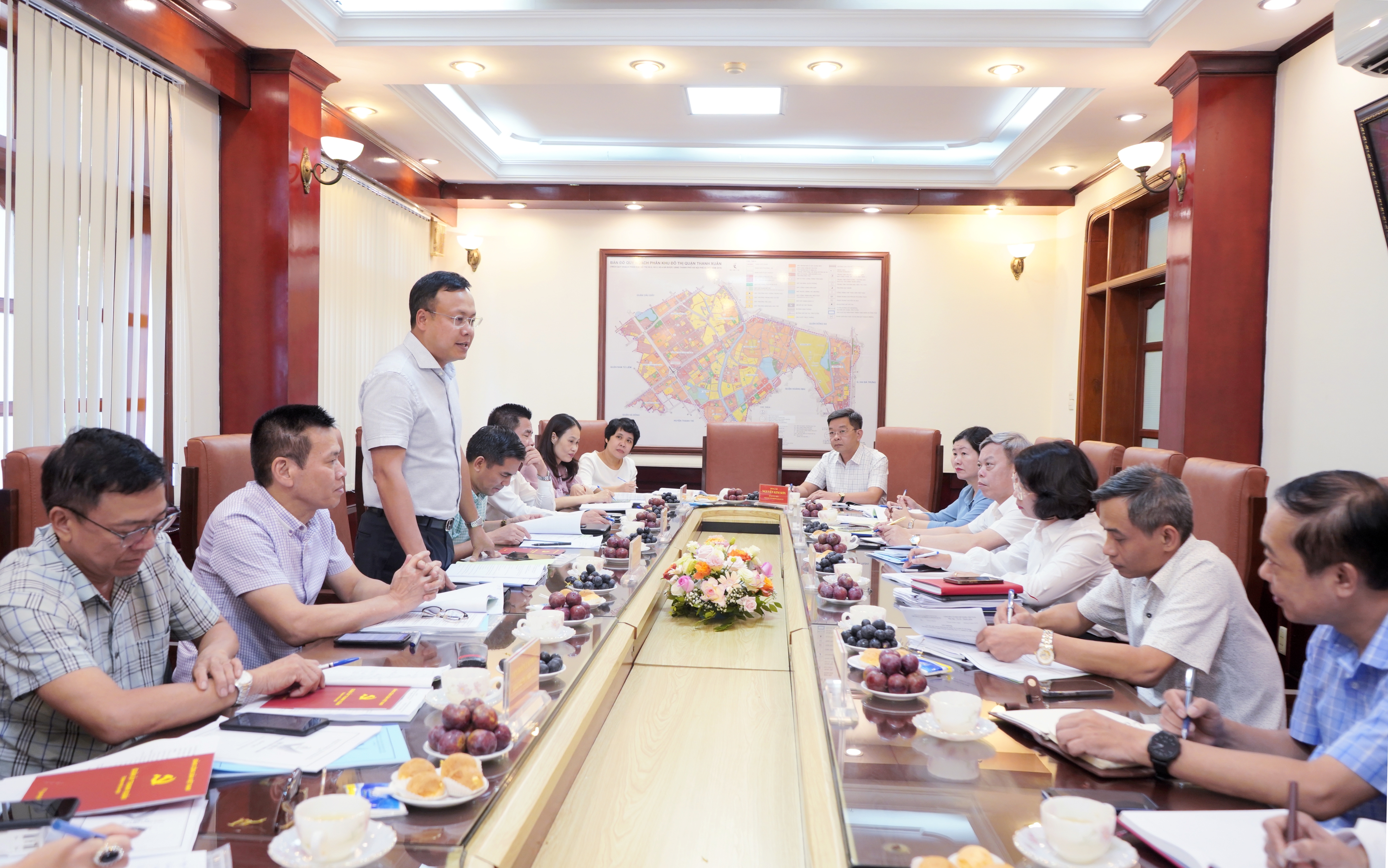 Lãnh đạo LĐLĐ thành phố Hà Nội duyệt chương trình Đại hội Công đoàn quận Thanh Xuân lần thứ VI
