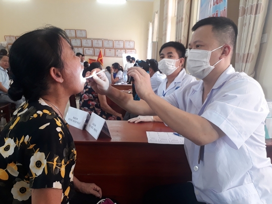 Huyện Ứng Hòa tổ chức khám, quản lý sức khỏe cho nhân dân