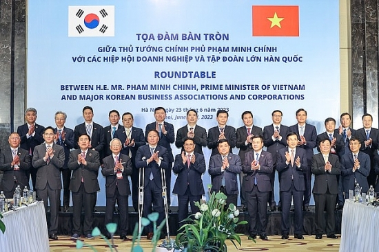 Thủ tướng mong doanh nghiệp Việt - Hàn cùng lớn mạnh, hợp tác tăng gấp 3, 4 lần