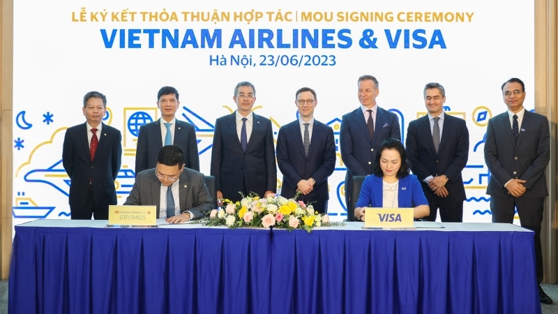 Visa và Vietnam Airlines hợp tác nâng cao trải nghiệm số cho người tiêu dùng