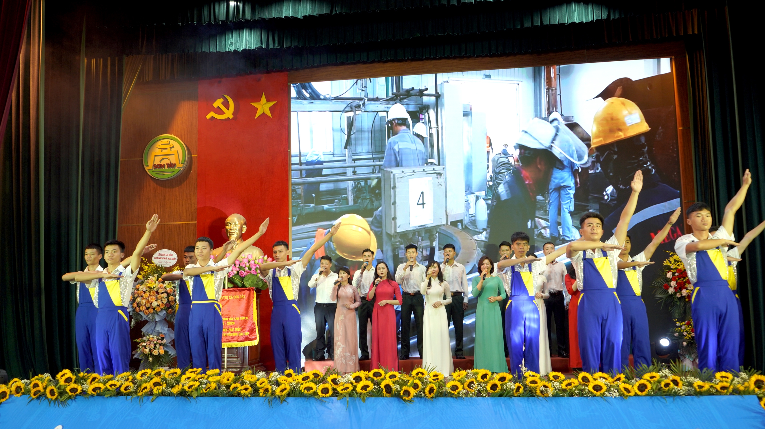 [HÌNH ẢNH]: Ngày hội lớn của đoàn viên Công đoàn thị xã Sơn Tây