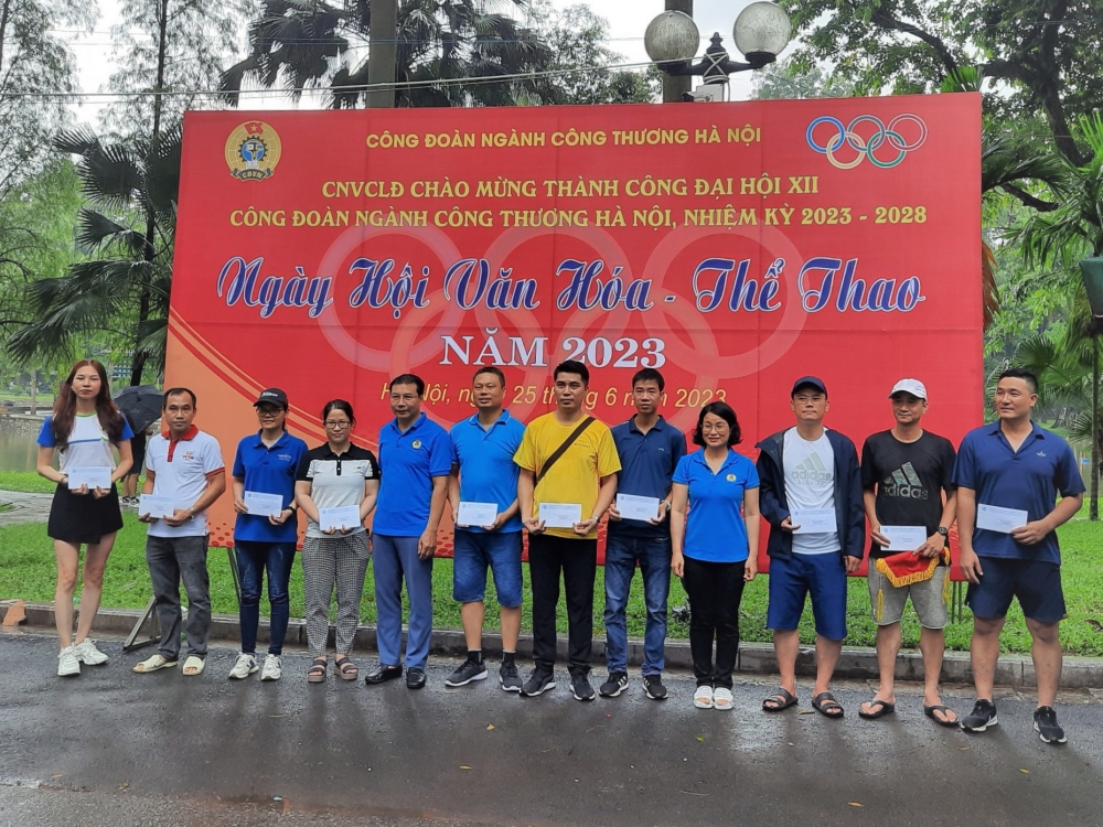 Hơn 300 vận động viên tham gia Ngày hội Văn hóa, thể thao CNVCLĐ ngành Công Thương Hà Nội