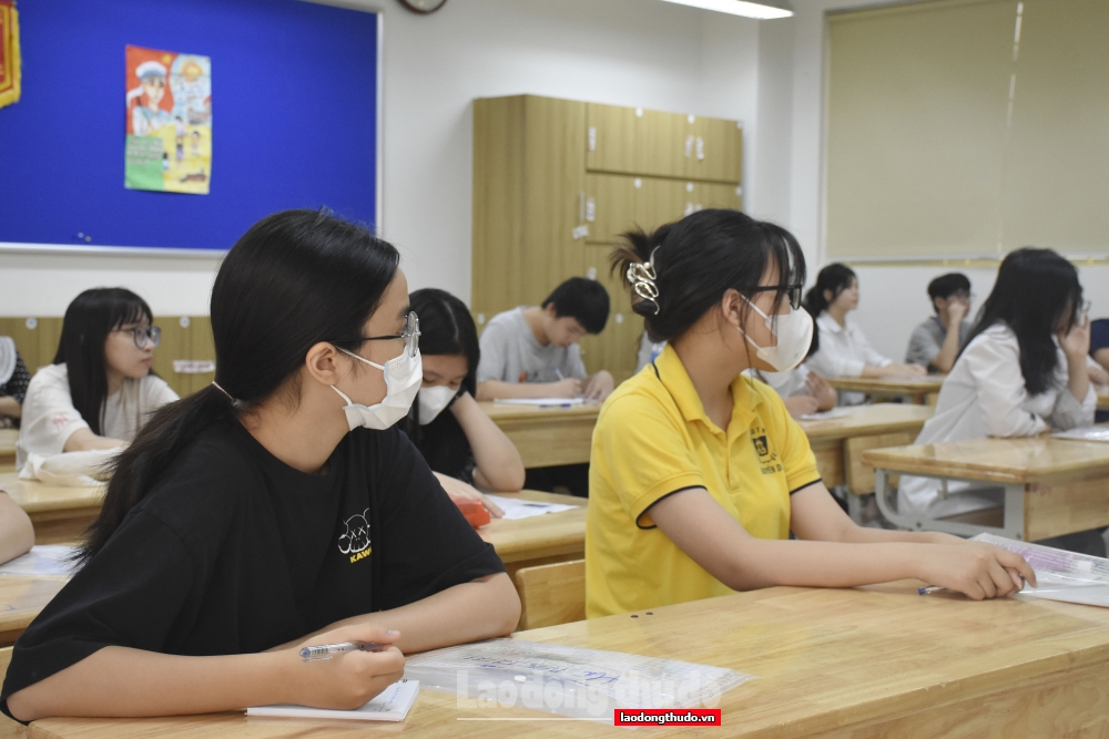Thí sinh tham dự kỳ thi tuyển sinh vào lớp 10 Trung học phổ thông công lập năm học 2023 - 2024 tại Hà Nội.