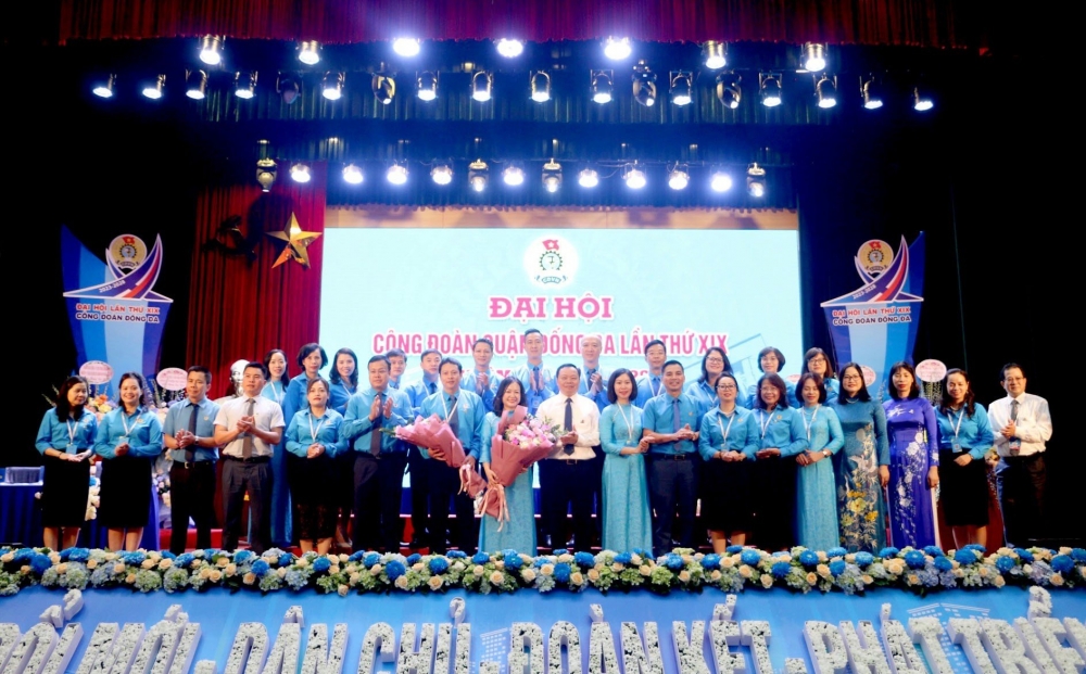 Đồng chí Lê Thị Kim Huệ tái đắc cử Chủ tịch LĐLĐ quận Đống Đa