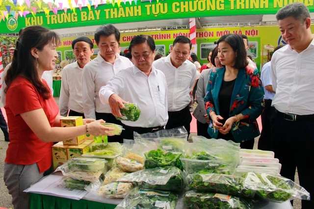 Hà Nội: Gặt hái nhiều kết quả tích cực trong xây dựng nông thôn mới