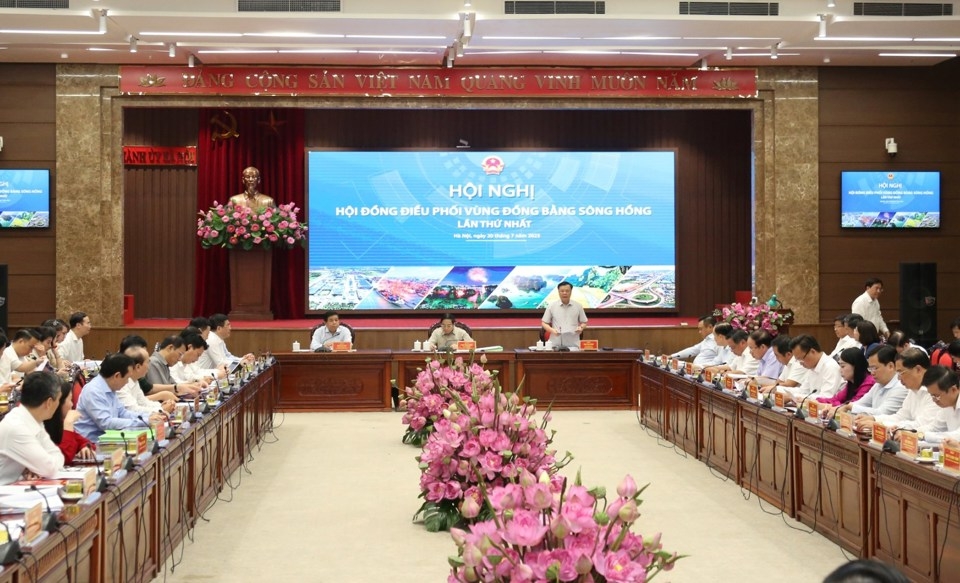 Phát triển Thủ đô Hà Nội theo hướng hiện đại, có bản sắc riêng