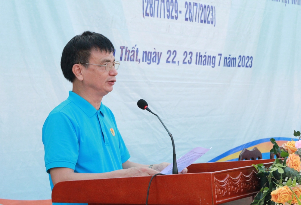 Gần 1.000 vận động viên tham gia Hội khỏe CNVCLĐ huyện Thạch Thất