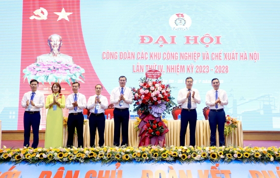 TRỰC TUYẾN: Tưng bừng ngày hội lớn của CNVCLĐ các Khu công nghiệp và chế xuất Hà Nội