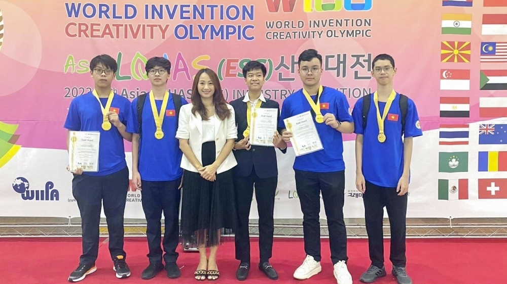 Học sinh Việt Nam giành Huy chương Vàng tại Olympic Phát minh và Sáng chế Khoa học quốc tế