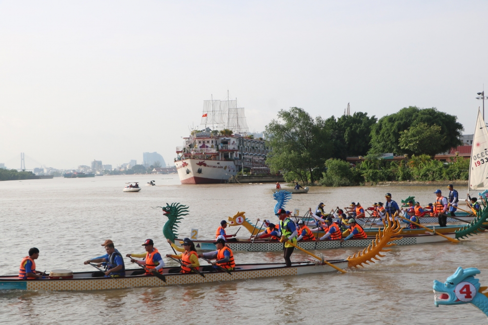 Nhiều hoạt động du lịch hấp dẫn tại Lễ hội sông nước TP.HCM