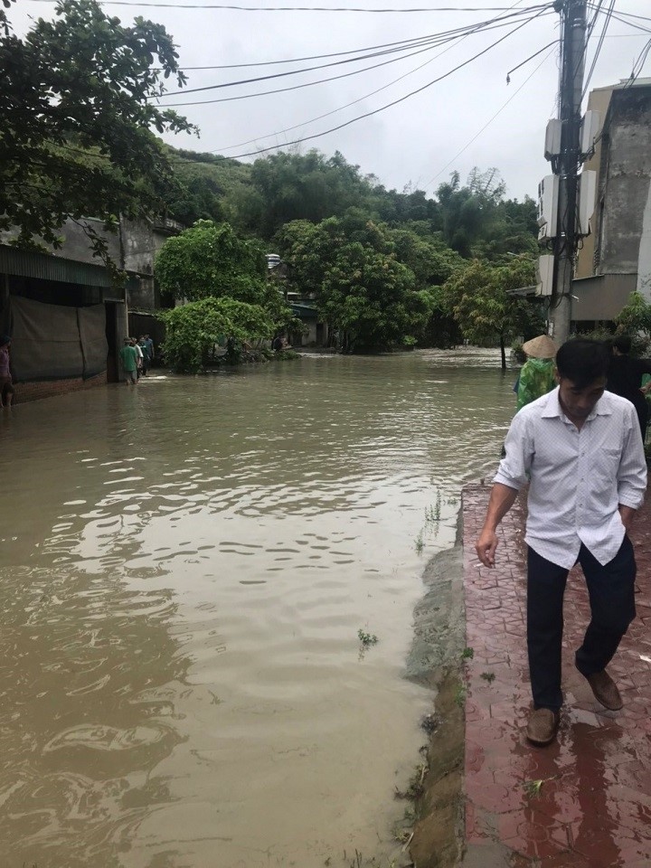 Nhanh chóng khắc phục sự cố do mưa lớn tại xã Tả Phời (Lào Cai)