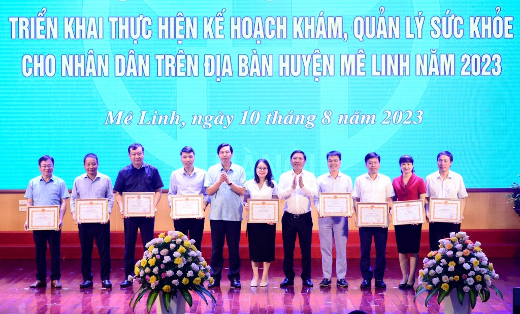Huyện Mê Linh đã tổ chức khám sức khỏe miễn phí cho gần 160 nghìn người dân