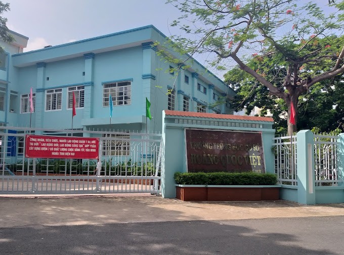 TP.HCM: Sắp xét xử vụ cô giáo kiện quyết định cho thôi việc của Trường THCS Hoàng Quốc Việt