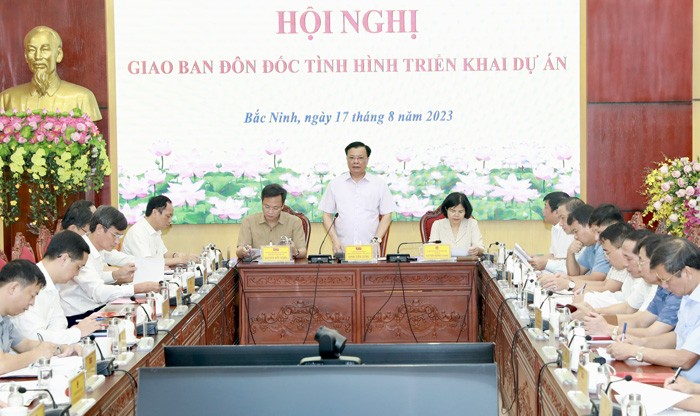 Bí thư Thành ủy Hà Nội Đinh Tiến Dũng, Trưởng Ban Chỉ đạo Dự án phát biểu kết luận Hội nghị