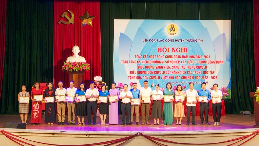LĐLĐ huyện Thường Tín tổng kết hoạt động Công đoàn khối giáo dục năm học 2022 - 2023
