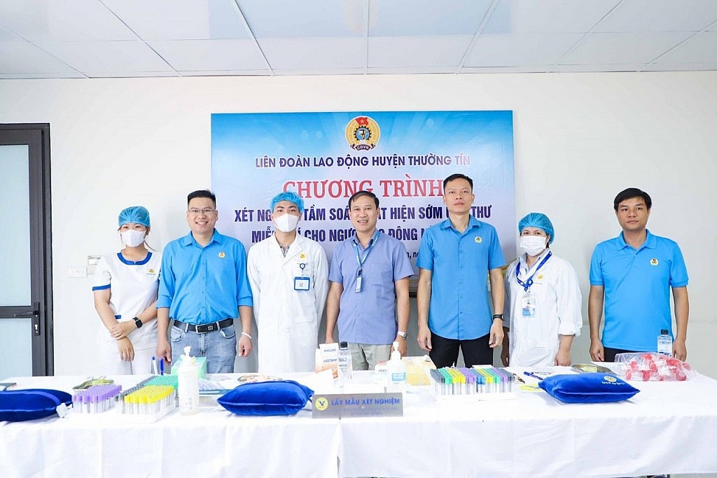 LĐLĐ huyện Thường Tín tổ chức khám sức khỏe miễn phí cho người lao động