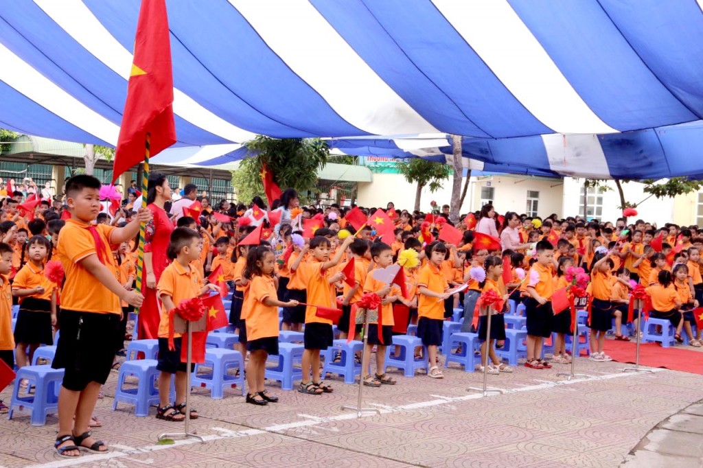 Hơn 2,2 triệu học sinh Thủ đô hân hoan chào đón năm học mới 2023   2024