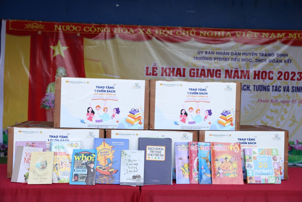 Vietnam Airlines xây dựng “Thư viện xanh” cho trẻ em tại vùng cao đặc biệt khó khăn