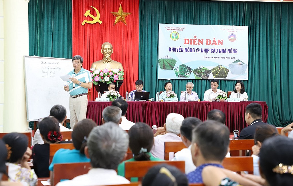 Trên 200 đại biểu huyện Thường Tín tham gia diễn đàn “Nhịp cầu nhà nông”