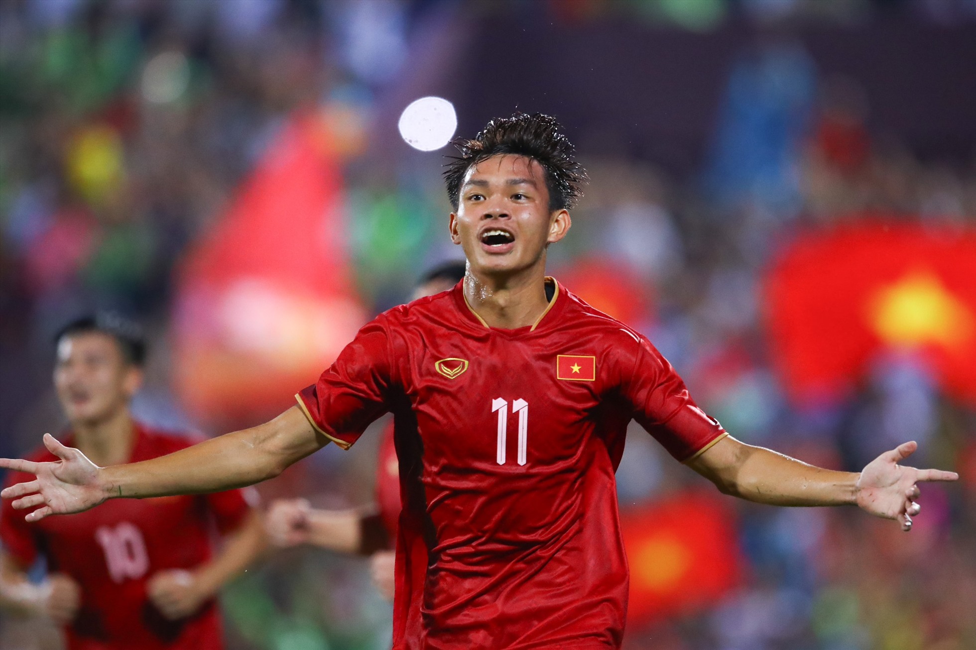 Thắng vất vả Yemen, U23 Việt Nam cầm chắc vé dự Vòng chung kết