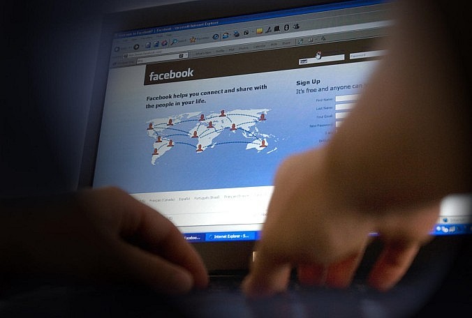 Chiếm đoạt tài khoản Facebook của con, gọi điện lừa đảo mẹ 400 triệu đồng