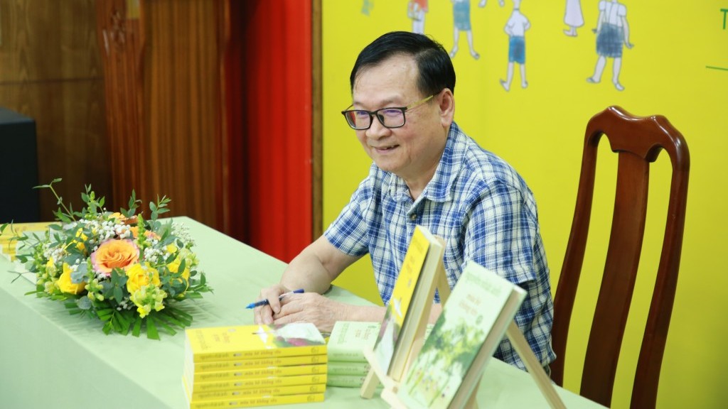Nhà văn Nguyễn Nhật Ánh tìm về tuổi thơ trong "Mùa hè không tên"