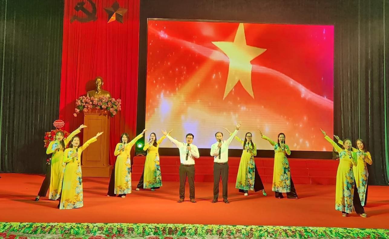Ấn tượng Liên hoan văn nghệ lần thứ 6 Công đoàn Cơ quan UBND huyện Thanh Trì