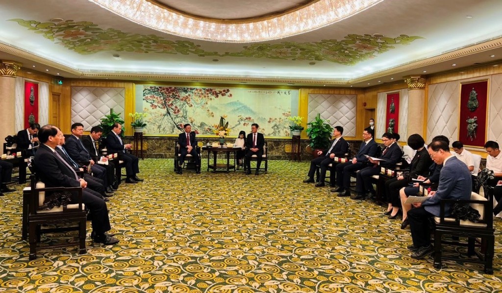 Tăng cường quan hệ hợp tác hữu nghị giữa Hà Nội và Quảng Châu