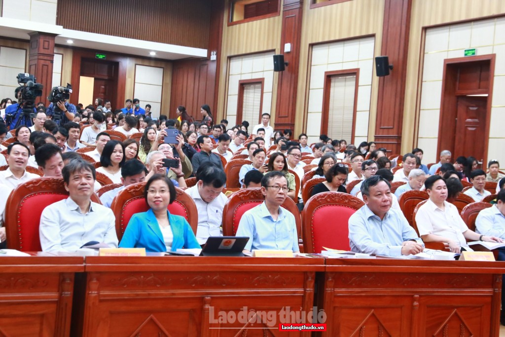 Hơn 300 đại biểu tham gia Hội thảo khoa học Định hướng Quy hoạch Thủ đô