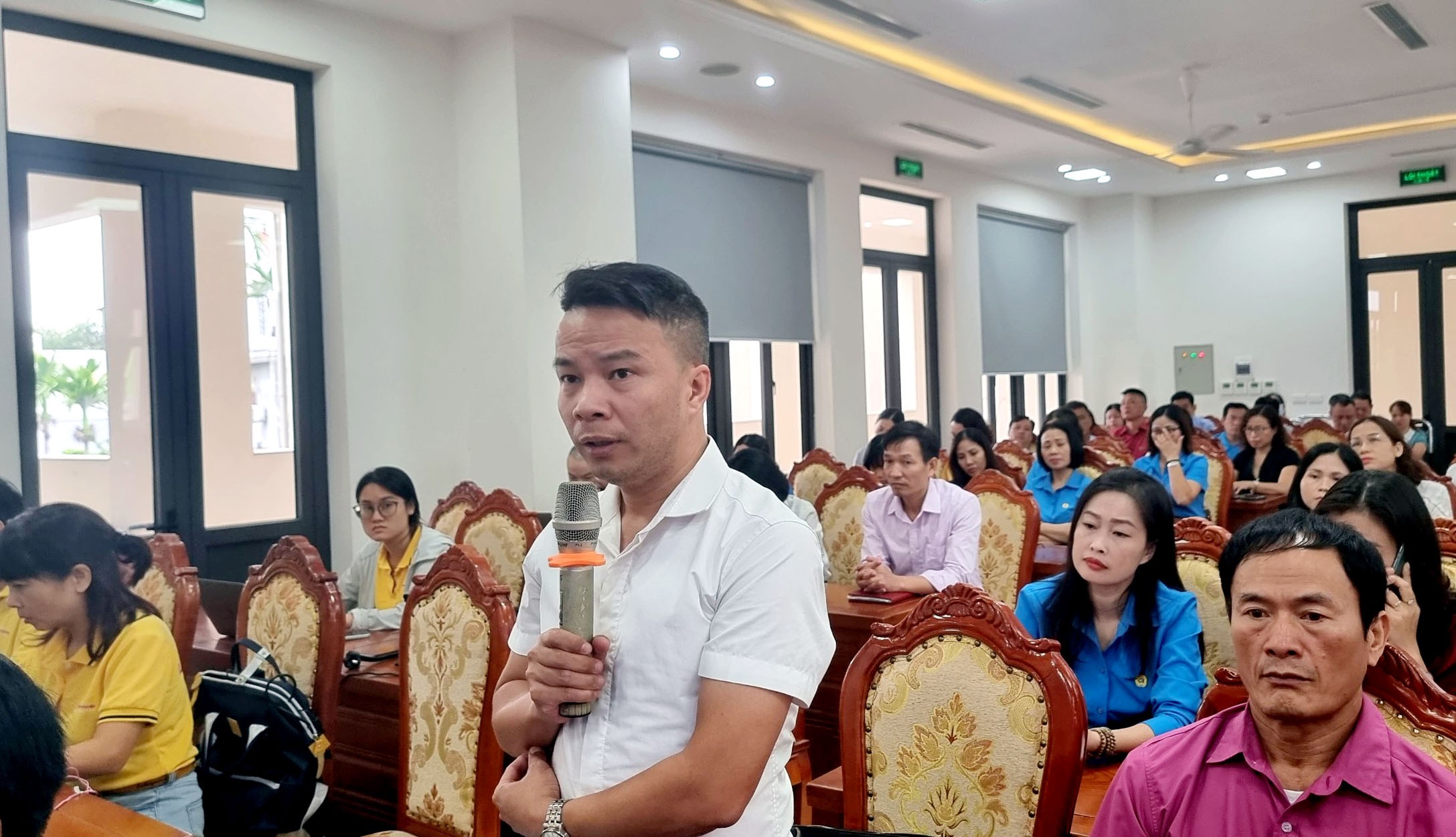 TRỰC TUYẾN HÌNH ẢNH: Giao lưu trực tuyến về “Chính sách về tiền lương và Bảo hiểm xã hội”