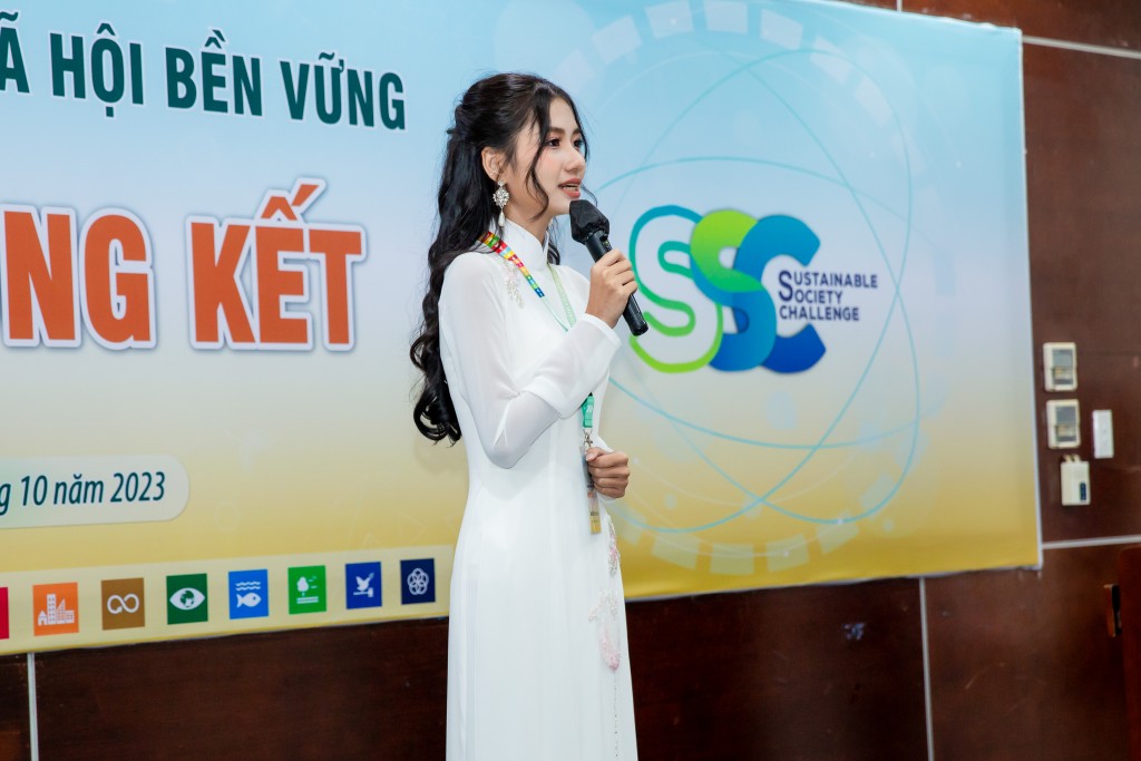 Hoa hậu Nguyễn Thanh Hà làm đại sứ cuộc thi Sáng kiến xây dựng xã hội bền vững
