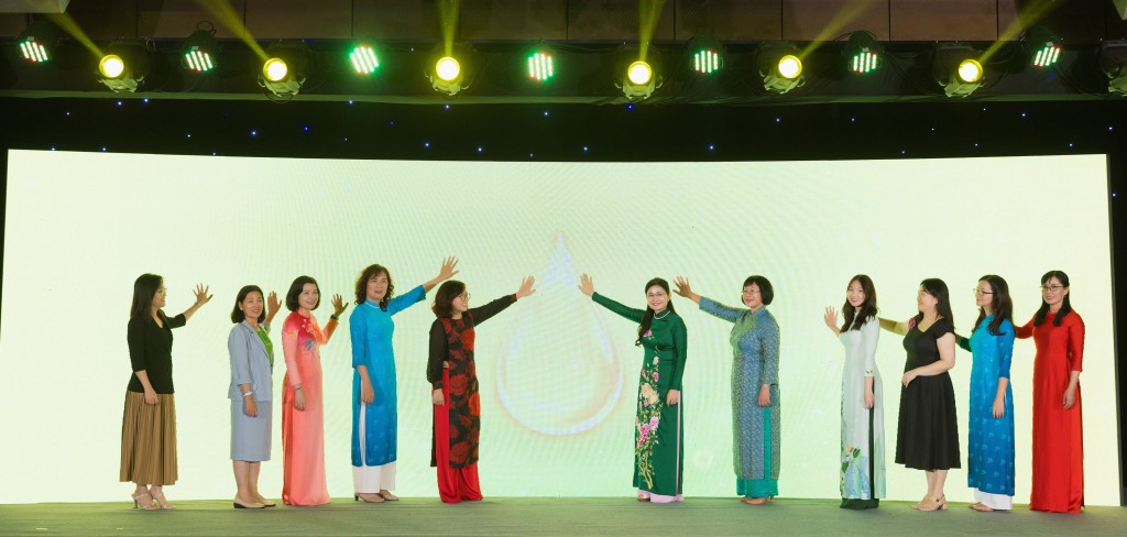 Hoạt động này giúp trao quyền và nâng cao năng lực cho phụ nữ Việt trong hành trình khởi nghiệp.