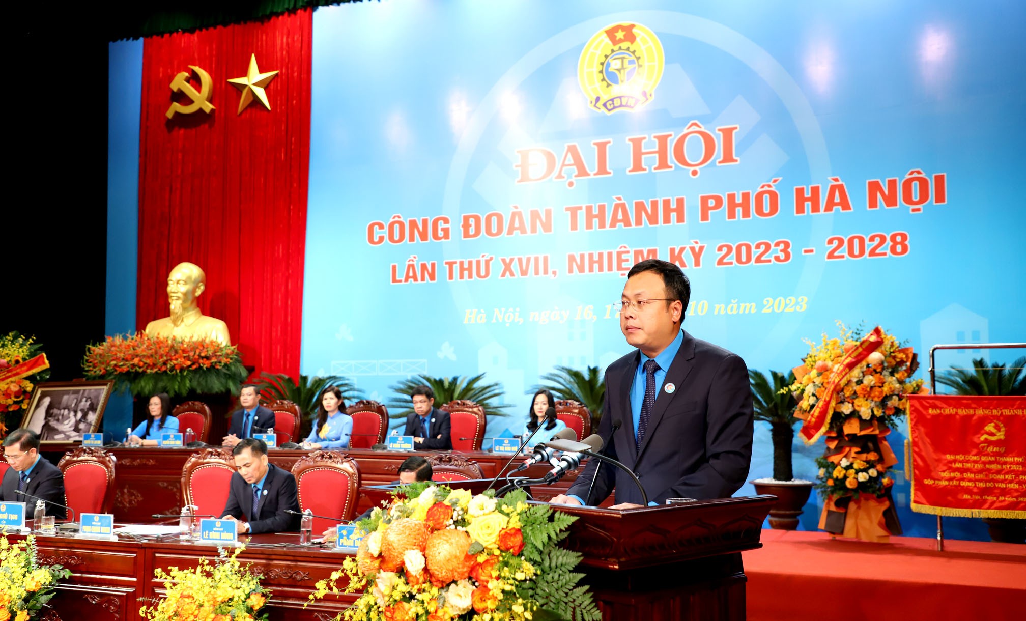 Đồng chí Phạm Quang Thanh tái đắc cử chức Chủ tịch Liên đoàn Lao động thành phố Hà Nội