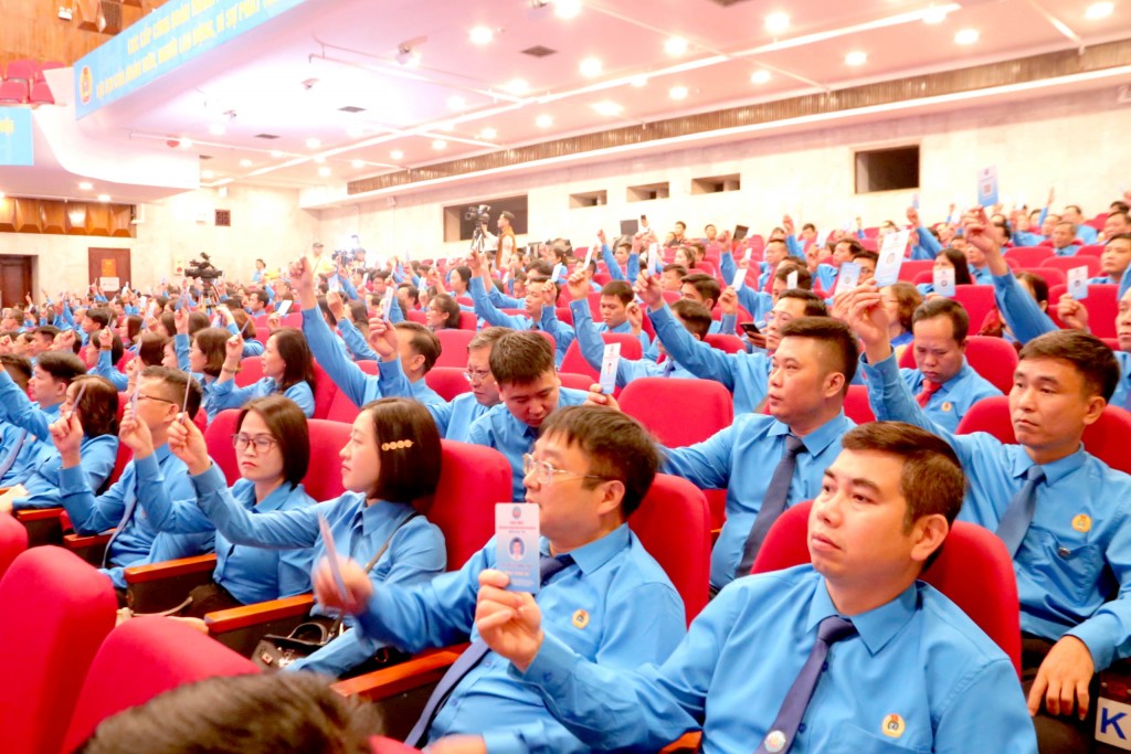 HÌNH ẢNH: Toàn cảnh Phiên trọng thể Đại hội Công đoàn thành phố Hà Nội lần thứ XVII