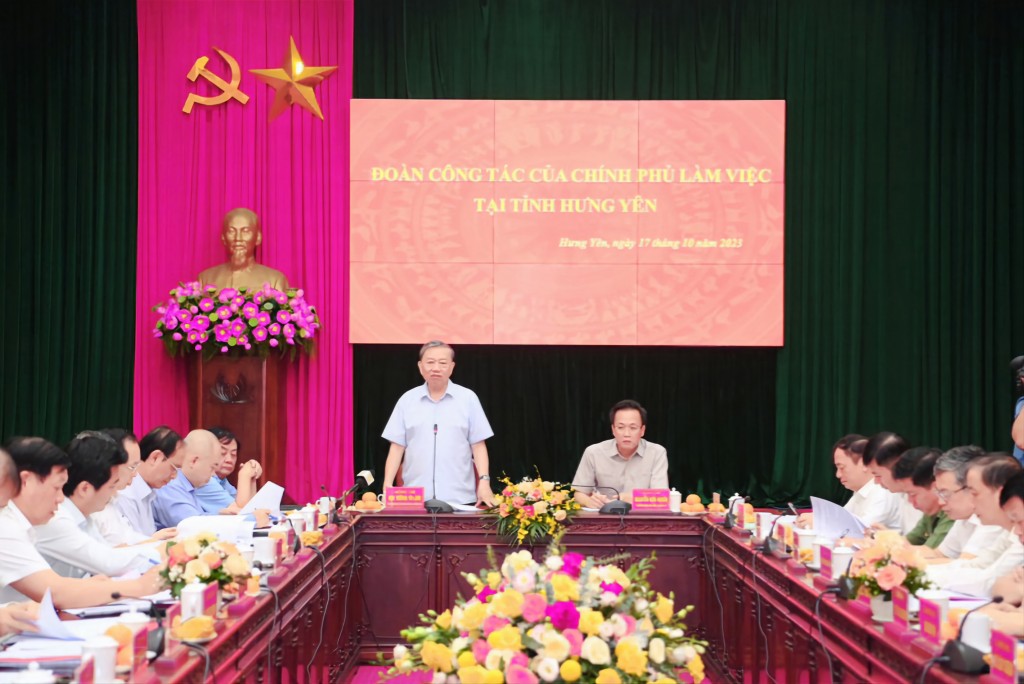 Đoàn công tác của Chính phủ làm việc với tỉnh Hưng Yên để tháo gỡ khó khăn, thúc đẩy tăng trưởng