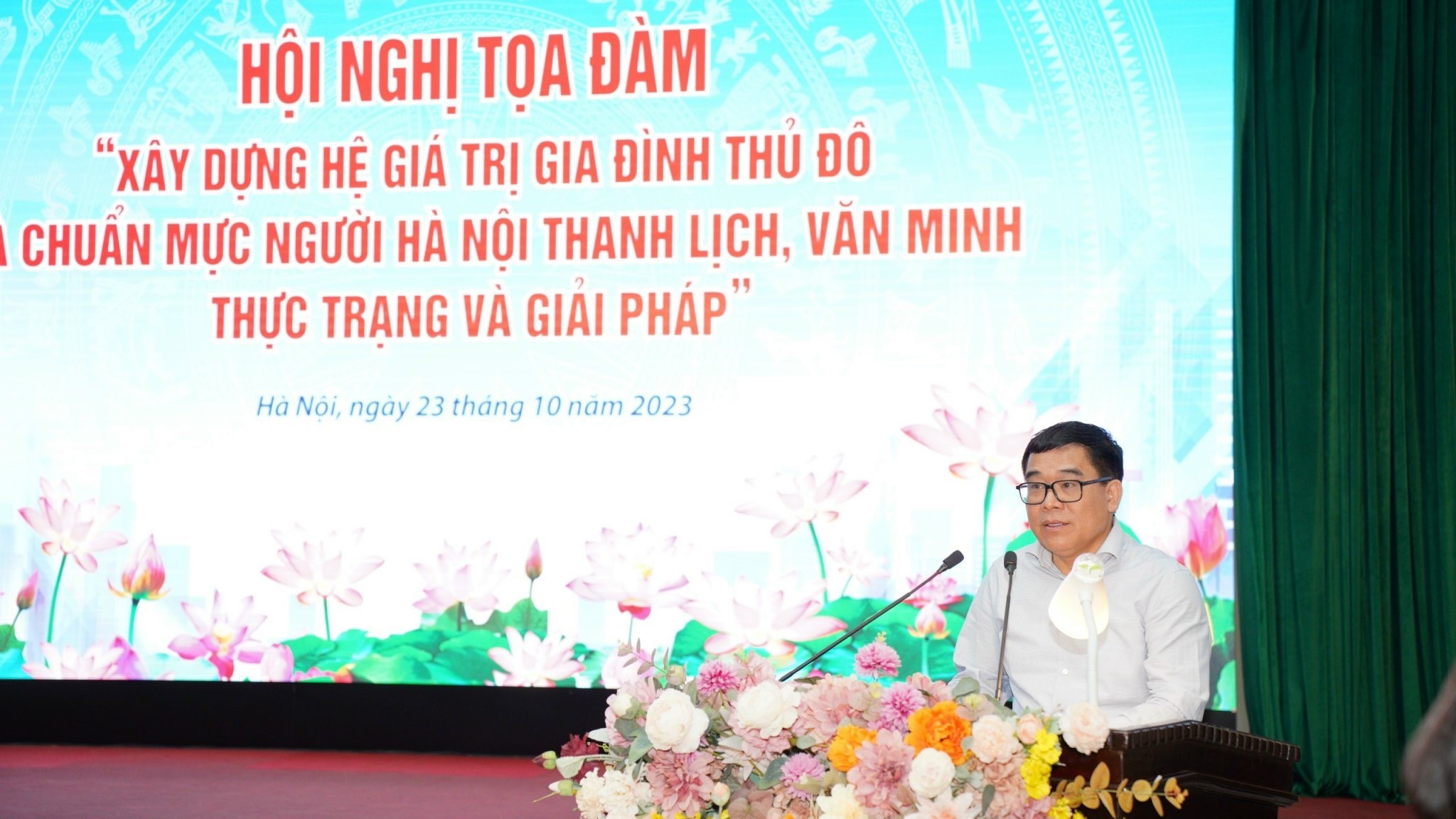 Xây dựng hệ giá trị gia đình Thủ đô và chuẩn mực người Hà Nội thanh lịch, văn minh