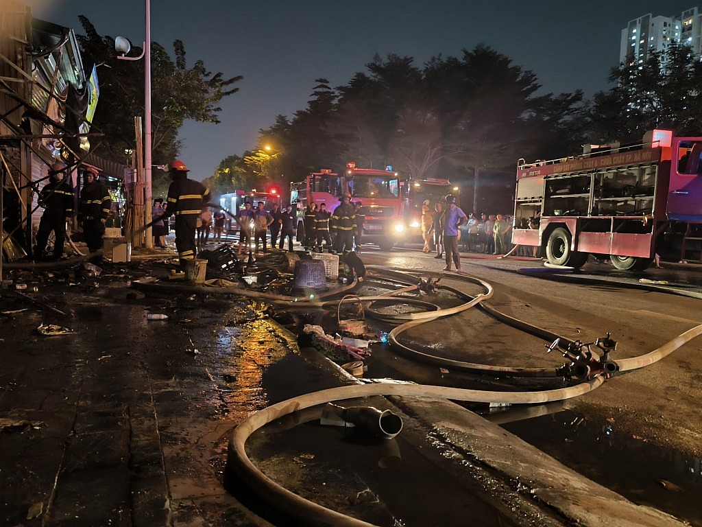 Công an Hà Nội thông tin chính thức vụ cháy gần khu chung cư Hồng Hà Eco