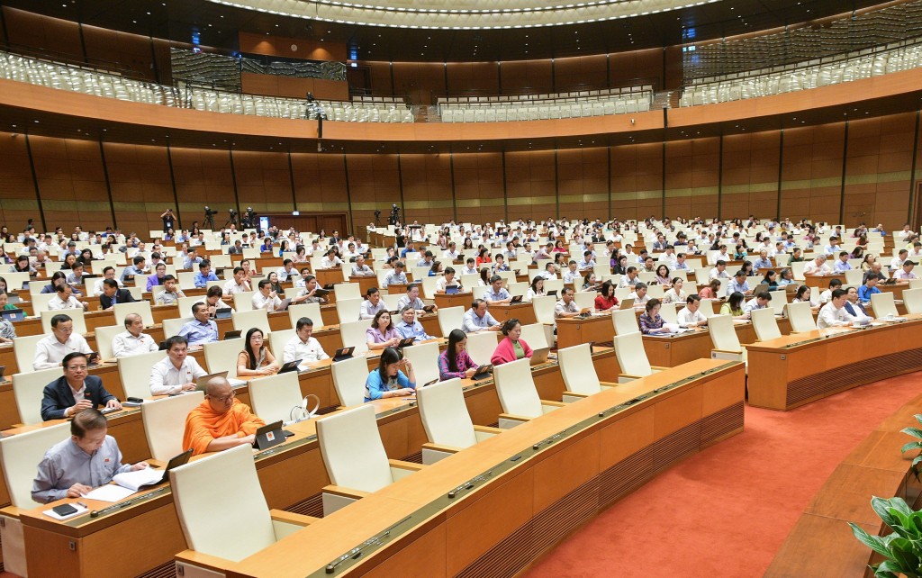 Đại biểu Quốc hội đề xuất lương giáo viên cao nhất khối hành chính sự nghiệp