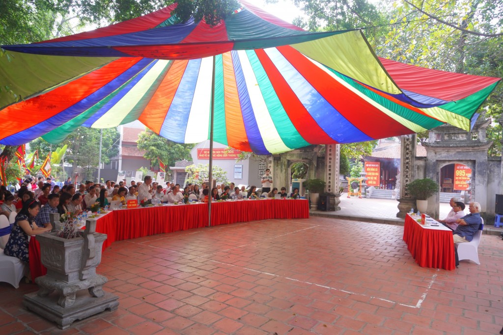 Bảo vệ và phát huy giá trị lễ hội truyền thống khu vực nội thành Hà Nội