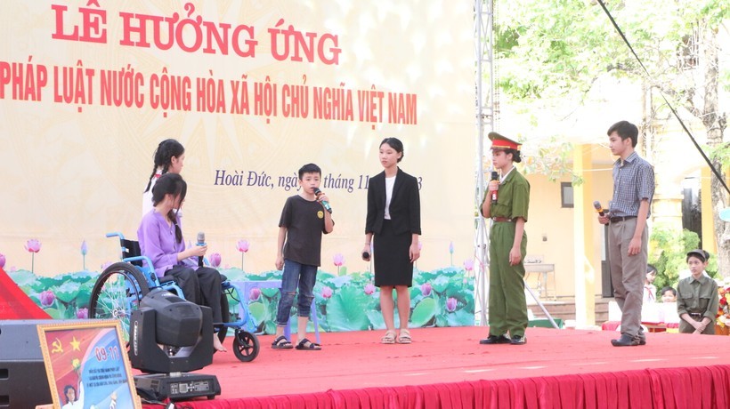Hà Nội: Sôi nổi các hoạt động hưởng ứng Ngày Pháp luật Việt Nam