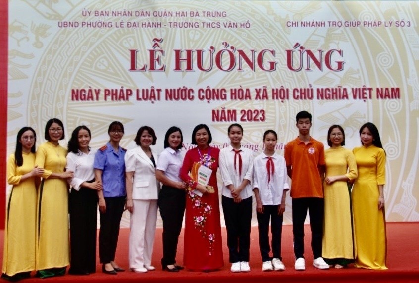 Quận Hai Bà Trưng: Sôi nổi các hoạt động hưởng ứng Ngày Pháp luật Việt Nam
