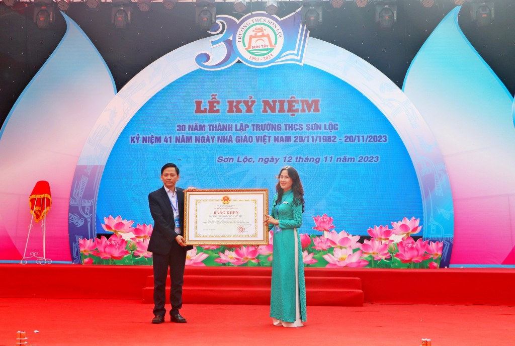 Trường THCS Sơn Lộc: 30 năm vun đắp sự nghiệp trồng người