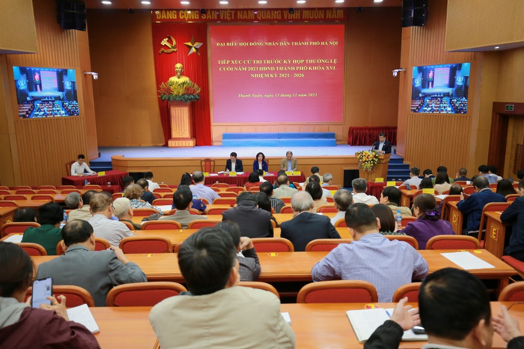 Cử tri quận Thanh Xuân kiến nghị giải quyết úng ngập, chỉnh trang đô thị